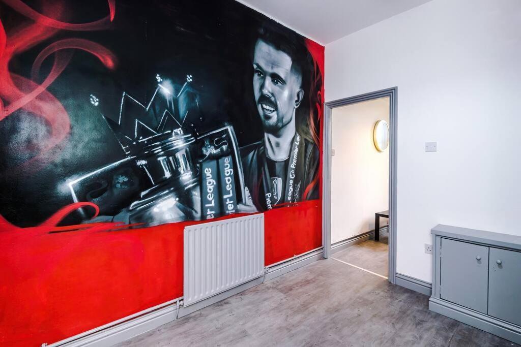 Apartment 5 Sleeper Lfc Themed *
